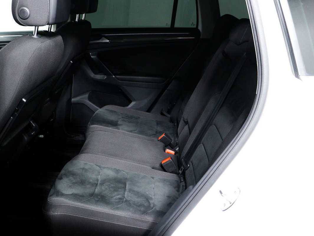 Купить Volkswagen Tiguan, 2017, 129 000 км, фото №12