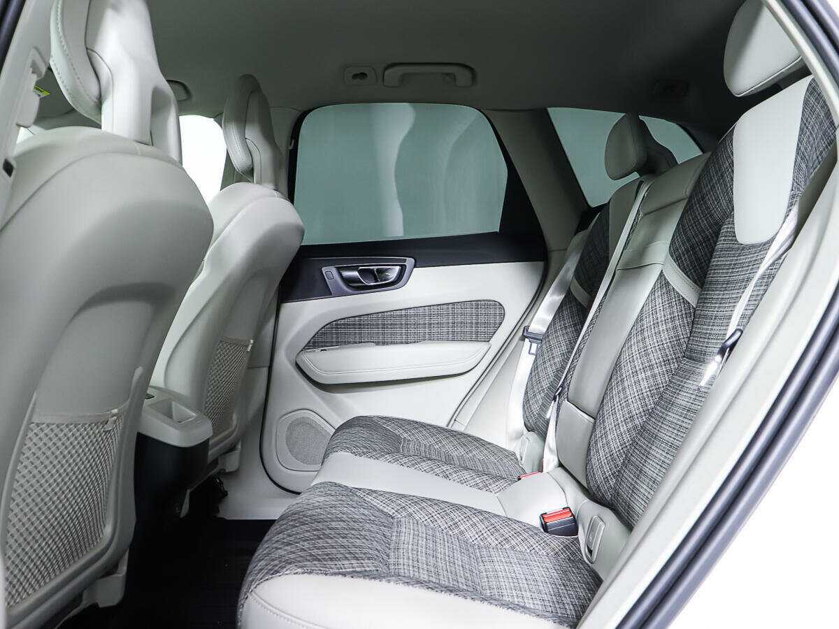 Купить Volvo XC60, 2018, 57 500 км, фото №10