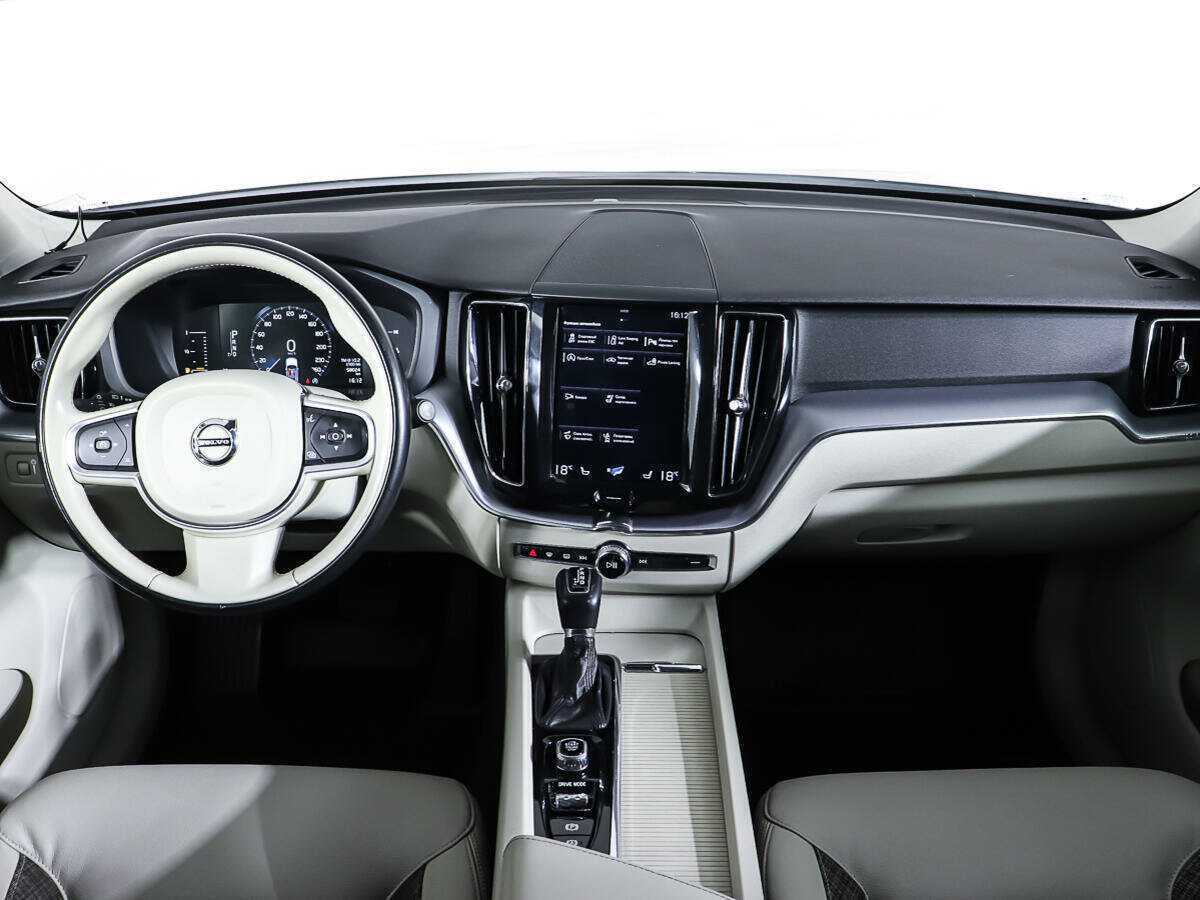 Купить Volvo XC60, 2018, 57 500 км, фото №11