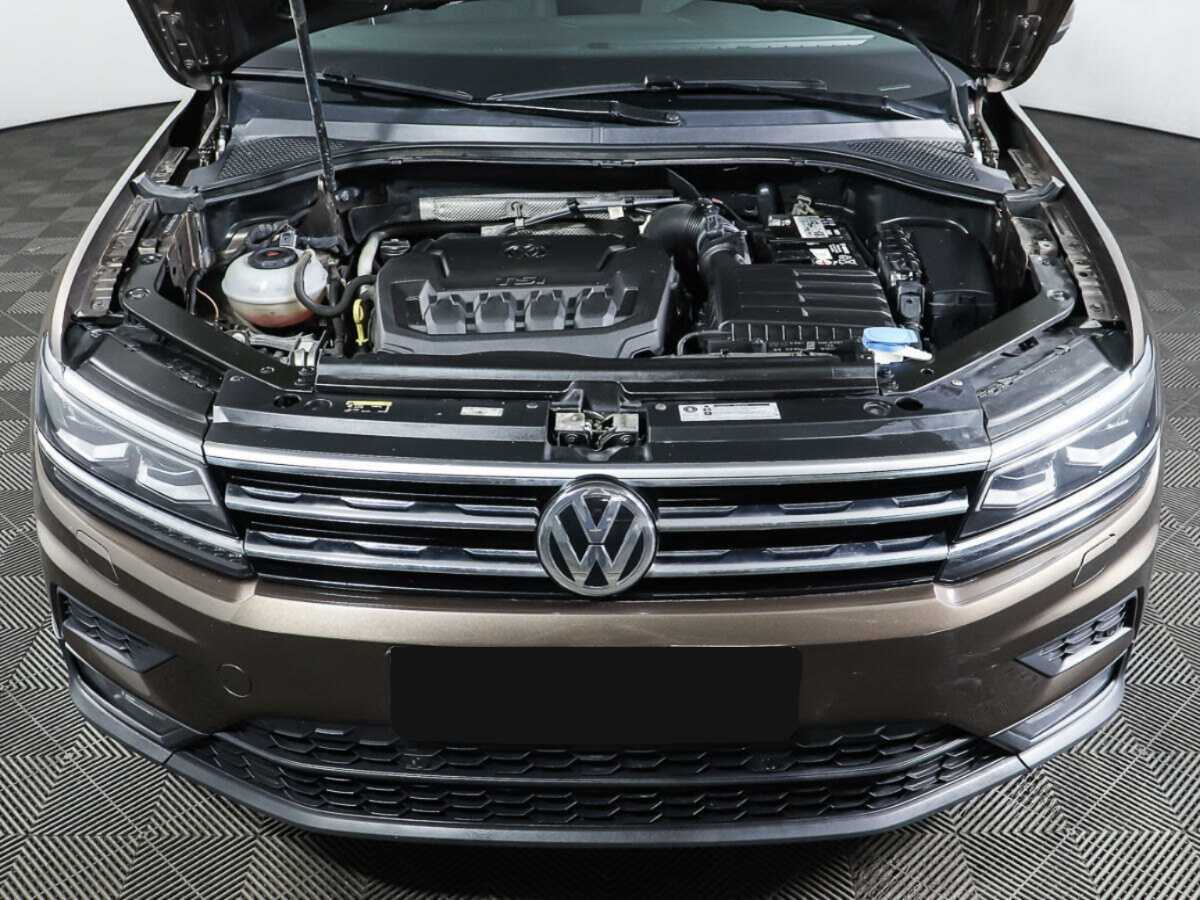 Купить Volkswagen Tiguan, 2019, 104 846 км, фото №9