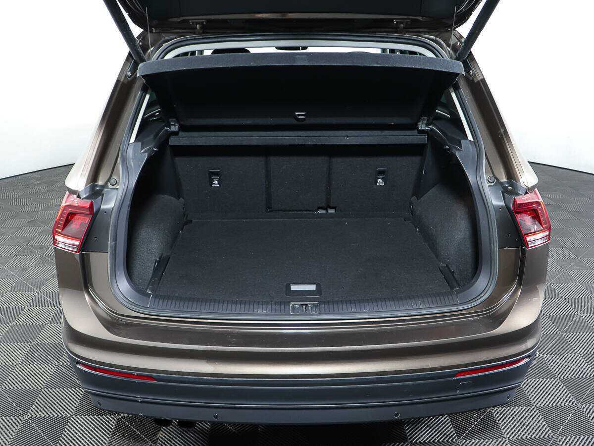 Купить Volkswagen Tiguan, 2019, 104 846 км, фото №10
