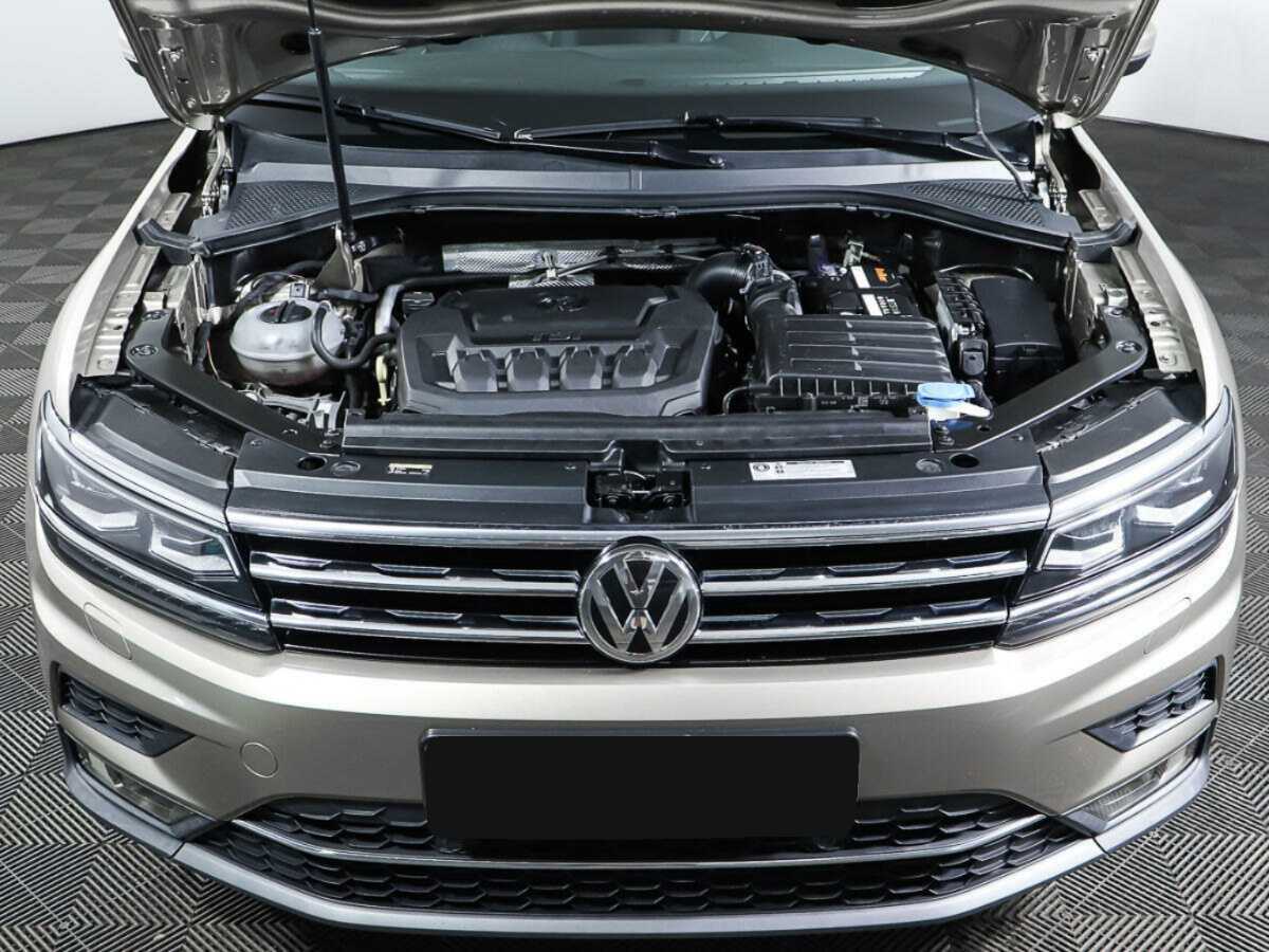 Купить Volkswagen Tiguan, 2017, 128 366 км, фото №9