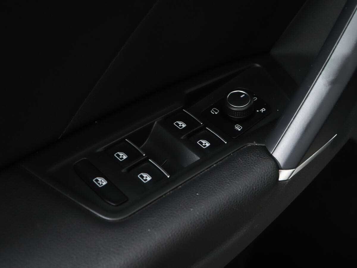 Купить Volkswagen Tiguan, 2017, 128 366 км, фото №21