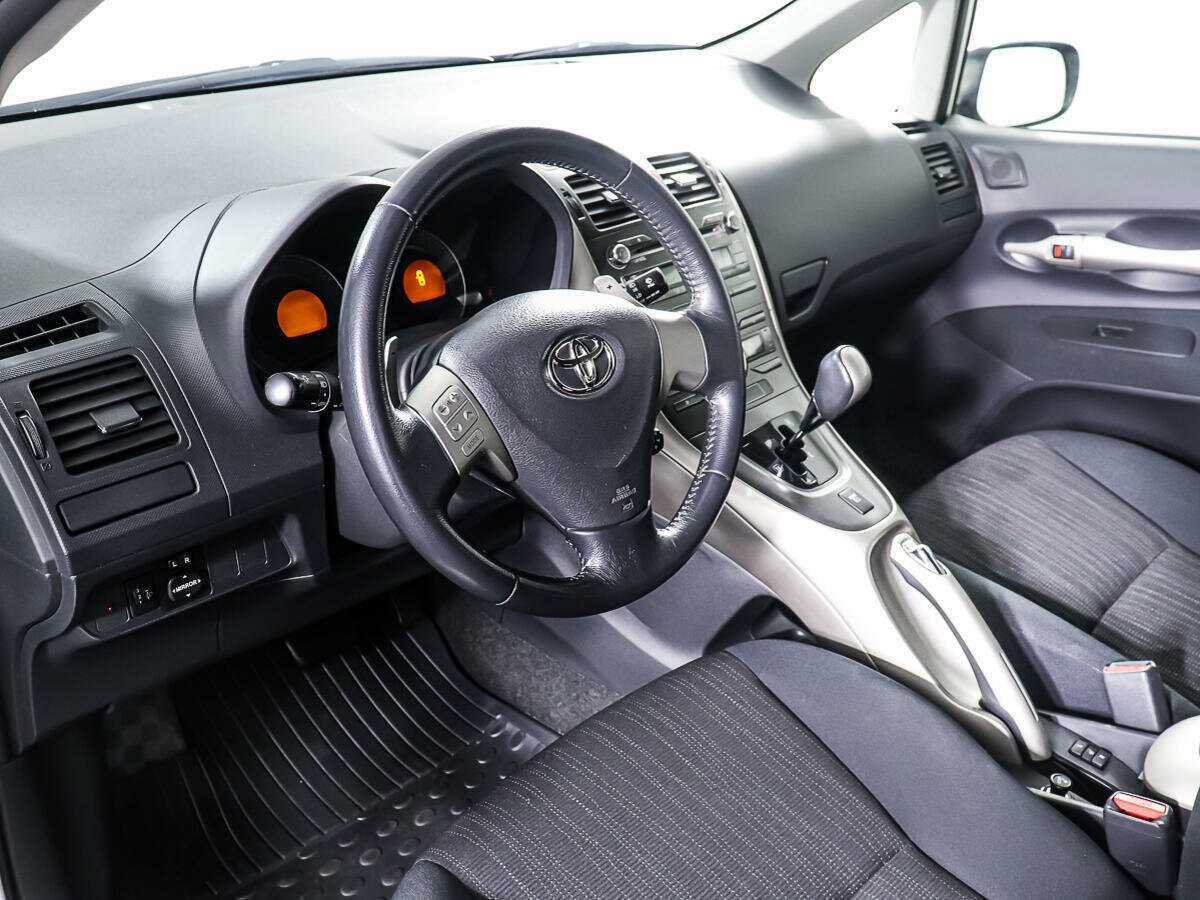 Купить Toyota Auris, 2007, 45 453 км, фото №13