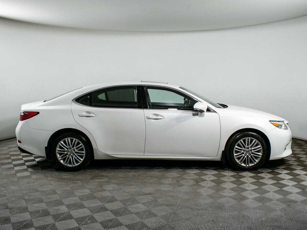 Купить Lexus ES 250, 2014, 114 325 км, фото №4
