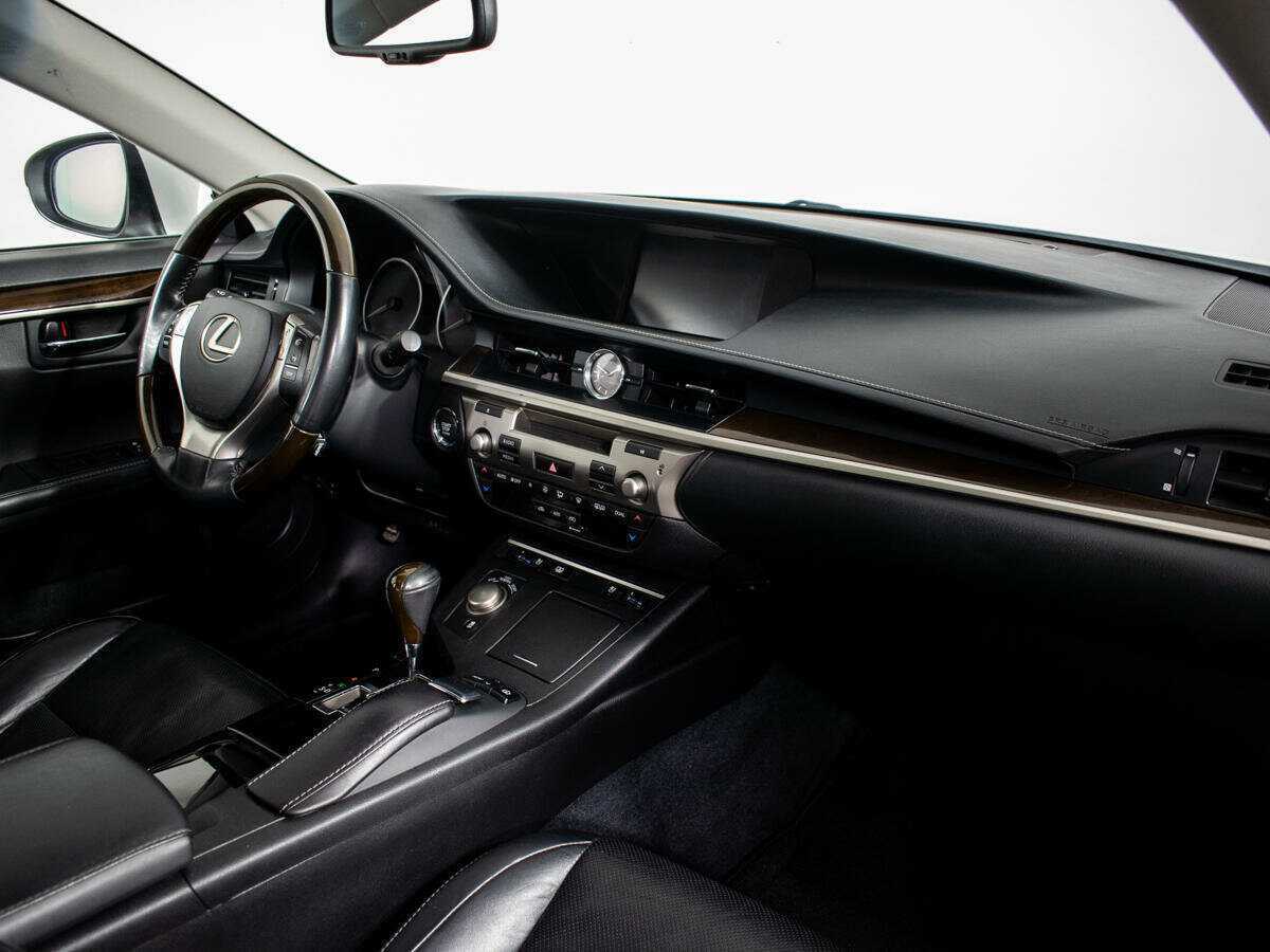 Купить Lexus ES 250, 2014, 114 325 км, фото №9