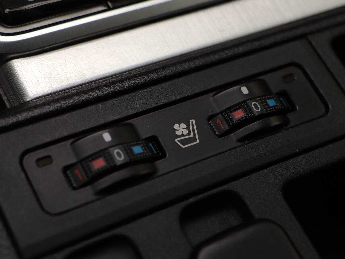 Купить Toyota Land Cruiser Prado, 2017, 128 900 км, фото №19