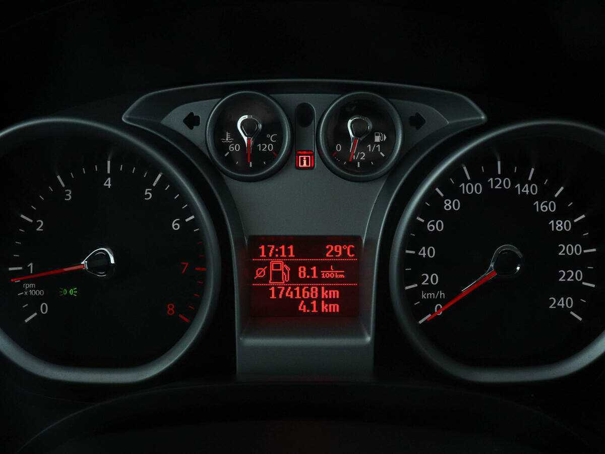 Купить Ford Focus, 2010, 174 166 км, фото №7