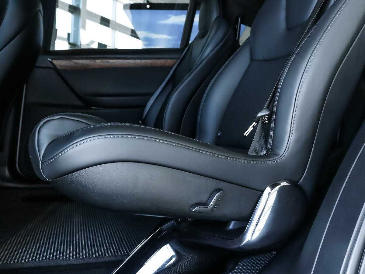 Купить Tesla Model X Long Range Plus, 2020, 49 295 км, фото №16