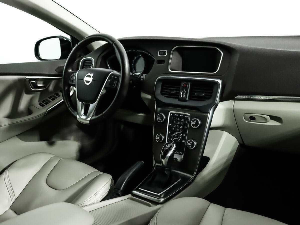 Купить Volvo V40 Cross Country, 2013, 46 500 км, фото №13