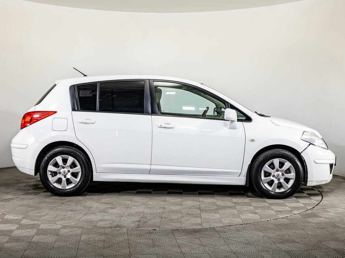 Купить Nissan Tiida, 2011, 149 854 км, фото №4