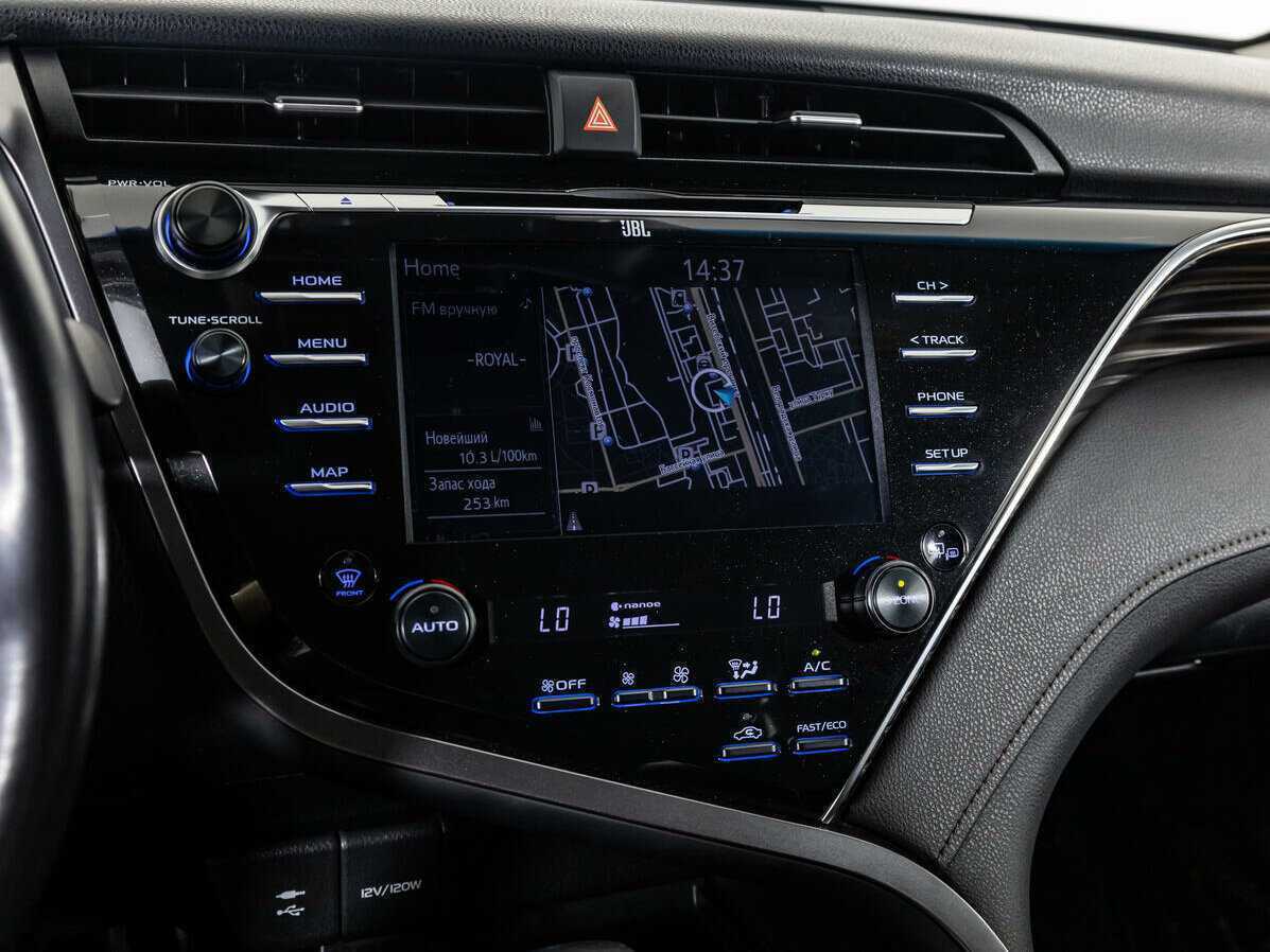 Купить Toyota Camry, 2018, 53 885 км, фото №27