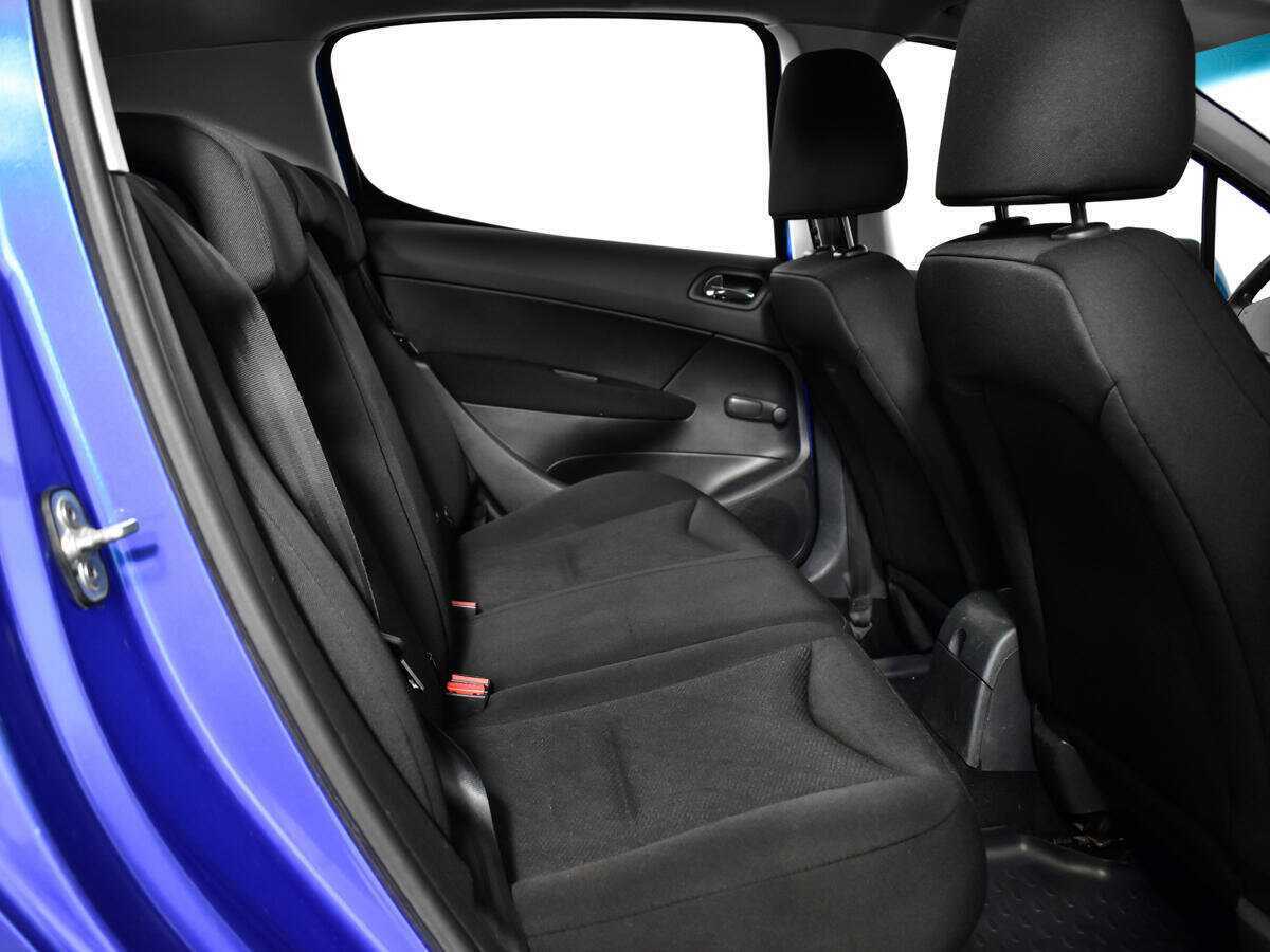 Купить Peugeot 308, 2010, 135 122 км, фото №10