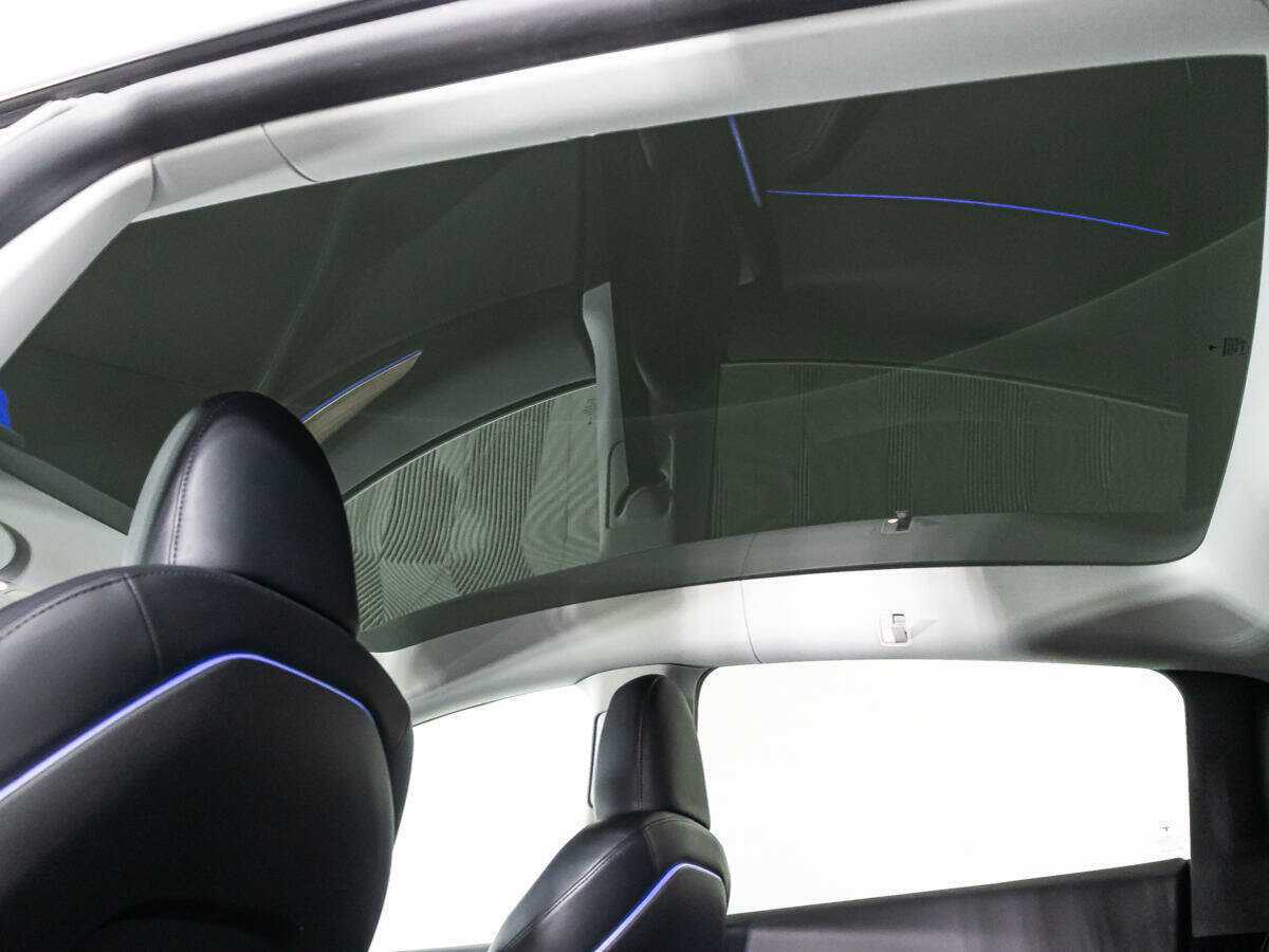 Купить Tesla Model Y Performance, 2022, 49 834 км, фото №16