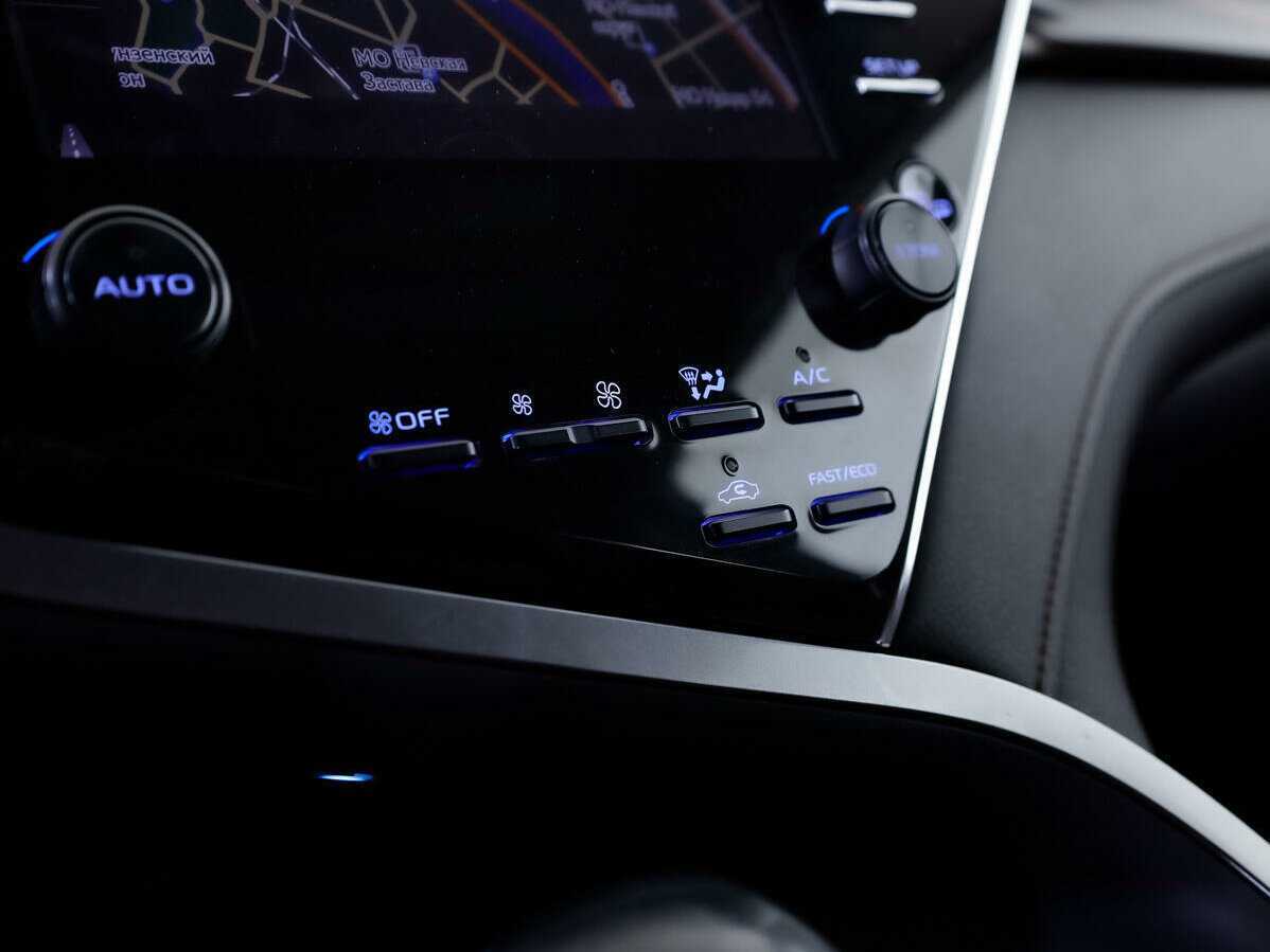 Купить Toyota Camry, 2019, 83 348 км, фото №21