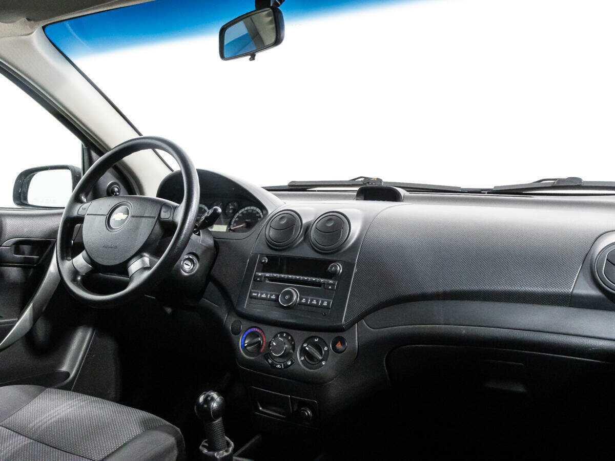 Купить Chevrolet Aveo, 2010, 109 117 км, фото №9