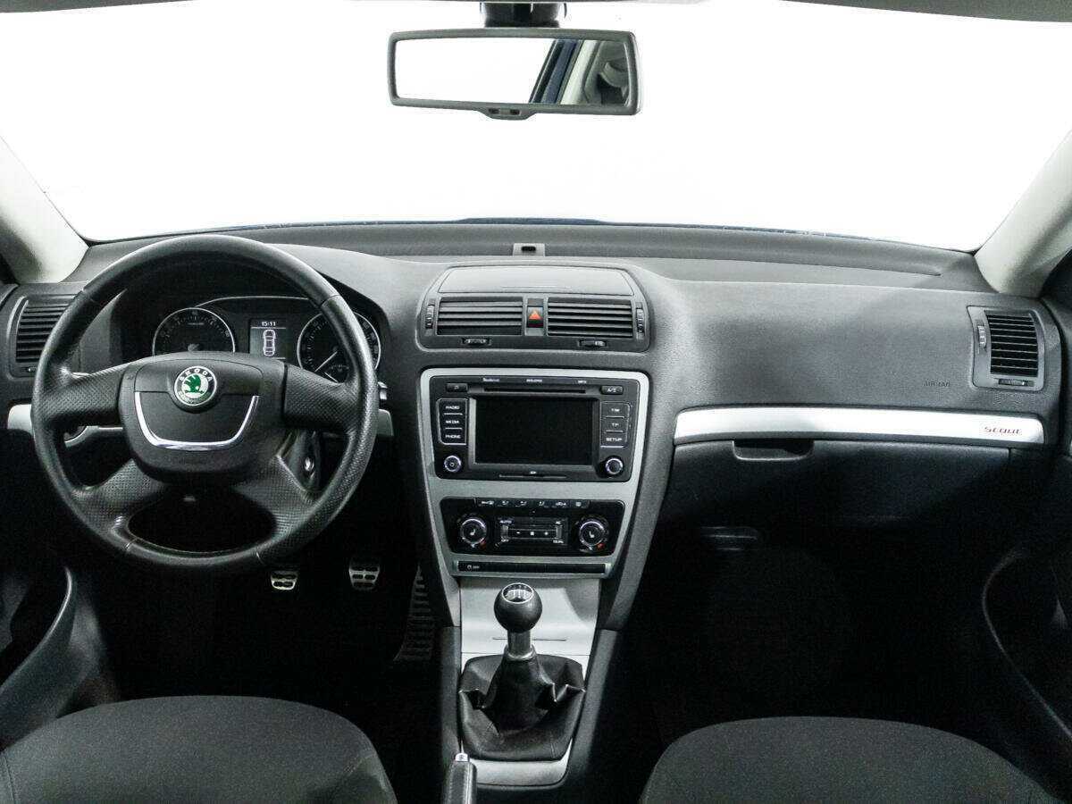 Купить Skoda Octavia Scout, 2011, 123 496 км, фото №13