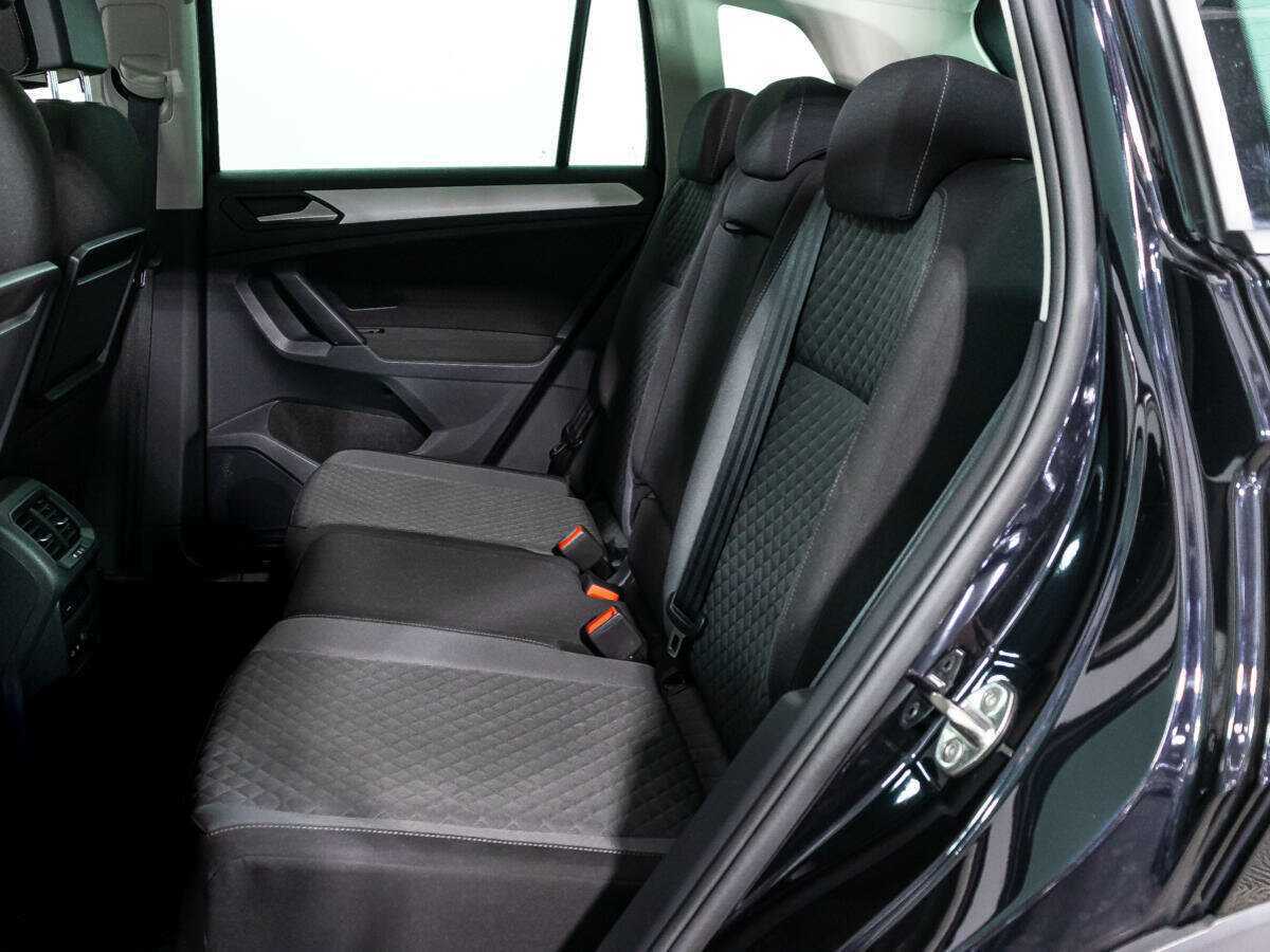 Купить Volkswagen Tiguan, 2019, 30 500 км, фото №10