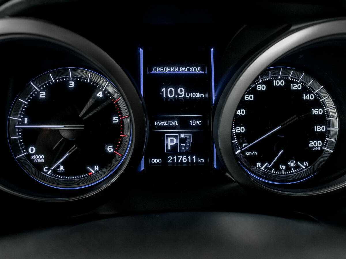 Купить Toyota Land Cruiser Prado, 2017, 217 610 км, фото №11
