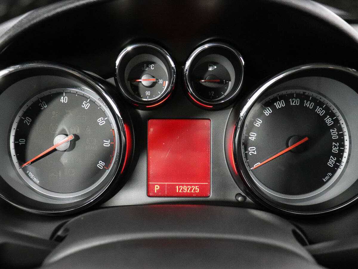 Купить Opel Astra, 2011, 129 225 км, фото №11