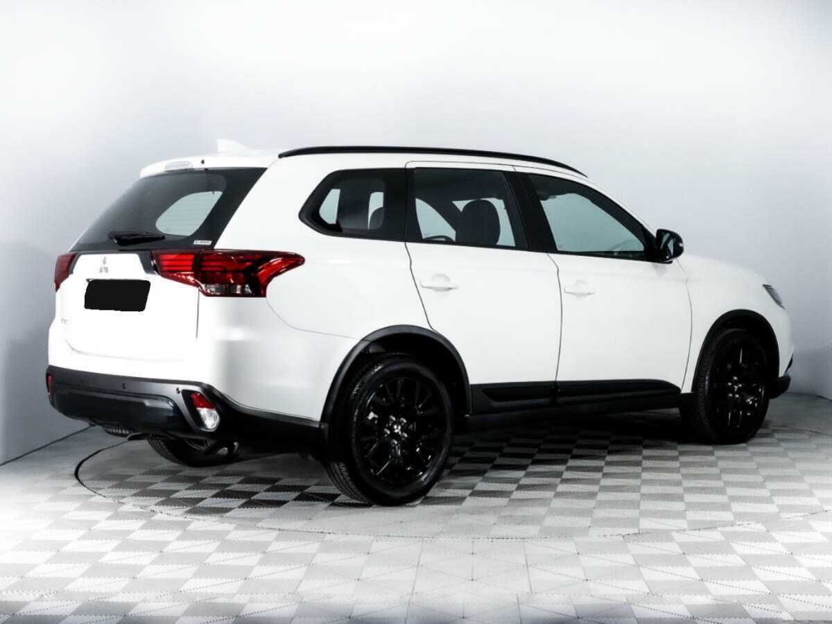 Купить Mitsubishi Outlander, 2021, 12 410 км, фото №5