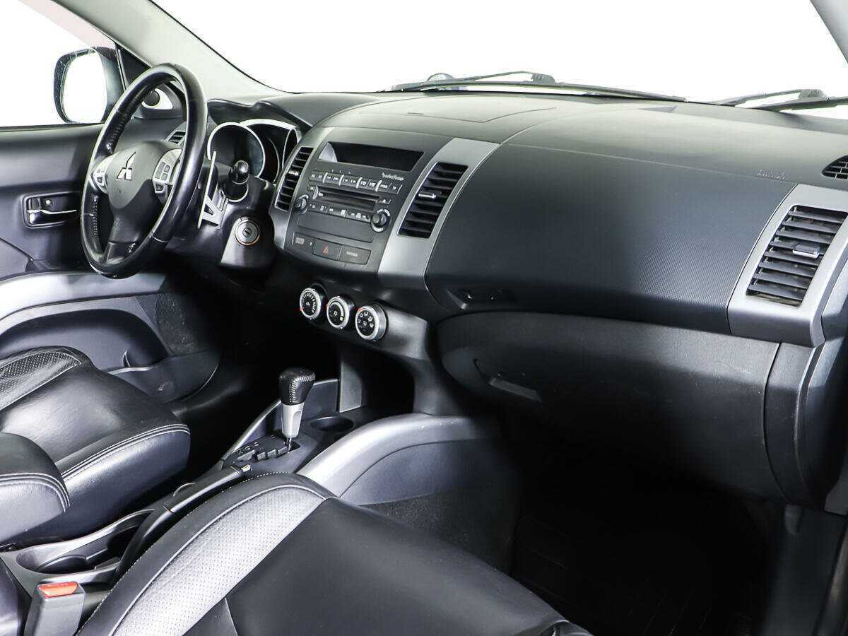 Купить Mitsubishi Outlander, 2007, 214 693 км, фото №10