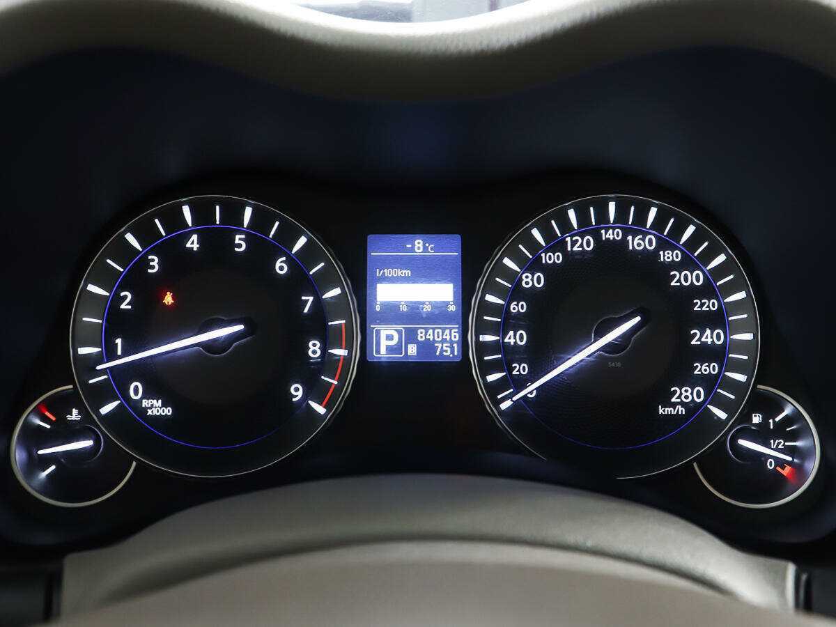 Купить Infiniti M37, 2012, 84 045 км, фото №16
