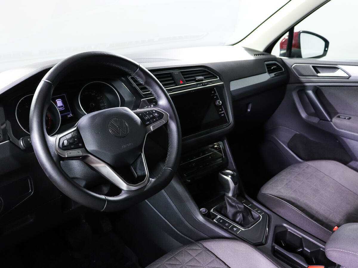 Купить Volkswagen Tiguan, 2021, 43 141 км, фото №12