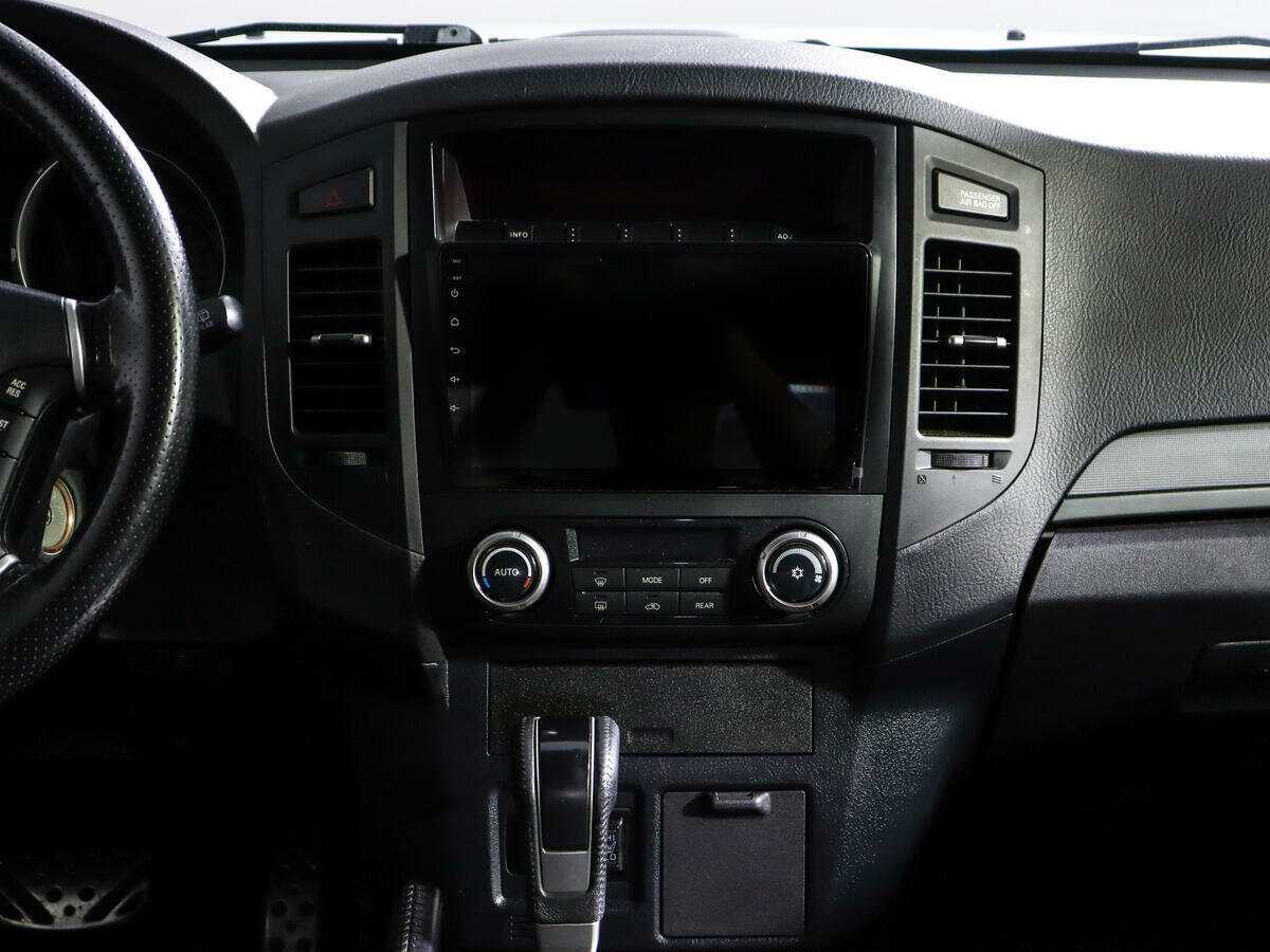 Купить Mitsubishi Pajero, 2012, 101 000 км, фото №11