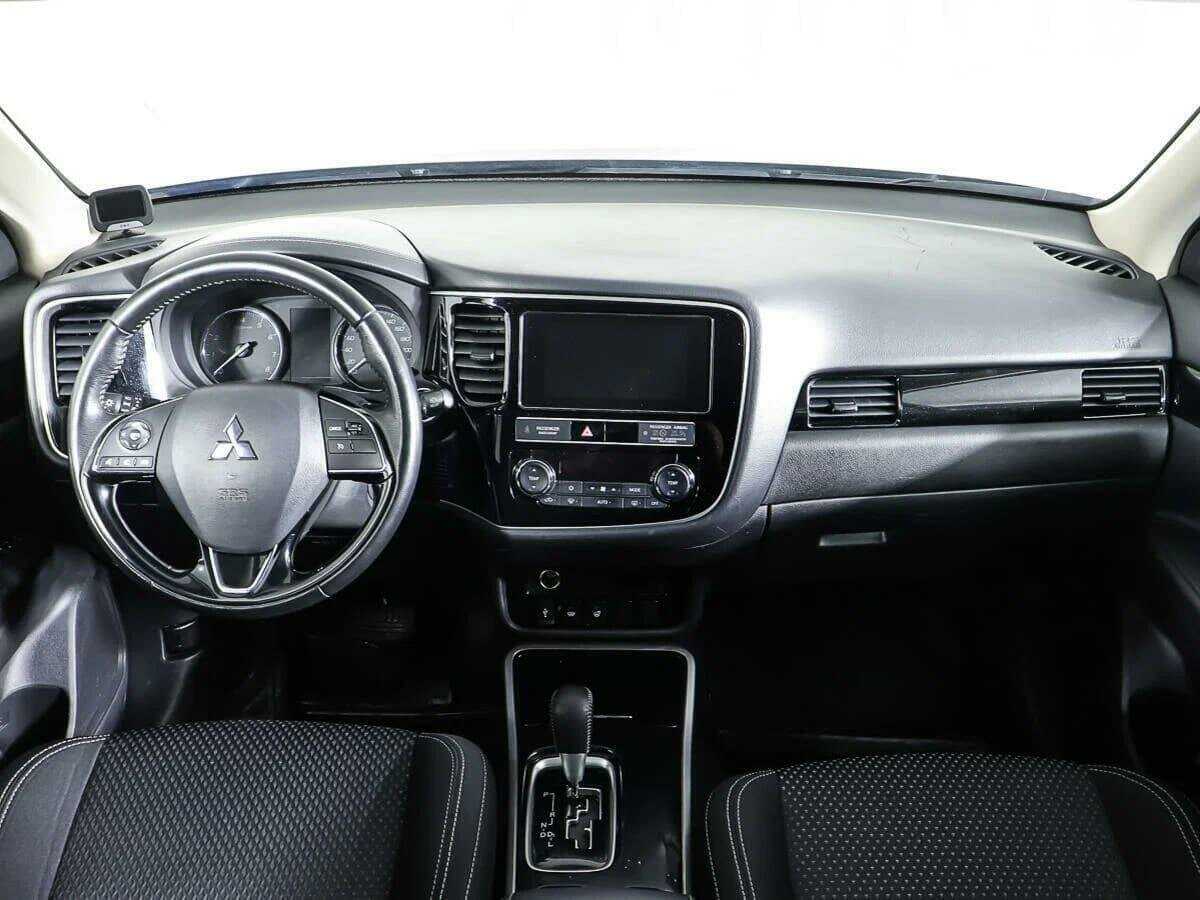 Купить Mitsubishi Outlander, 2019, 83 458 км, фото №11