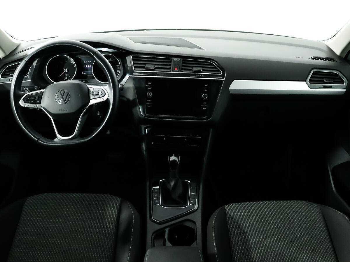 Купить Volkswagen Tiguan, 2021, 44 000 км, фото №10