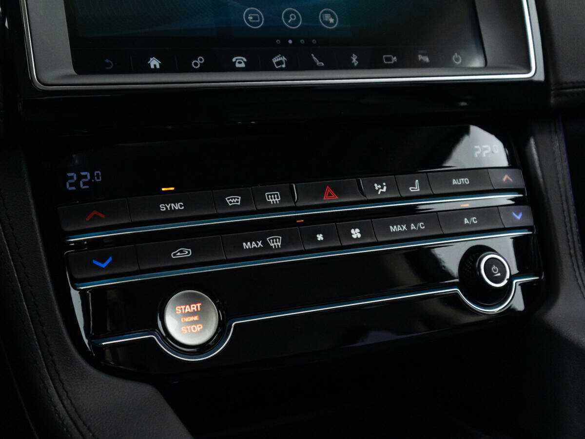 Купить Jaguar F-Pace, 2019, 124 642 км, фото №19