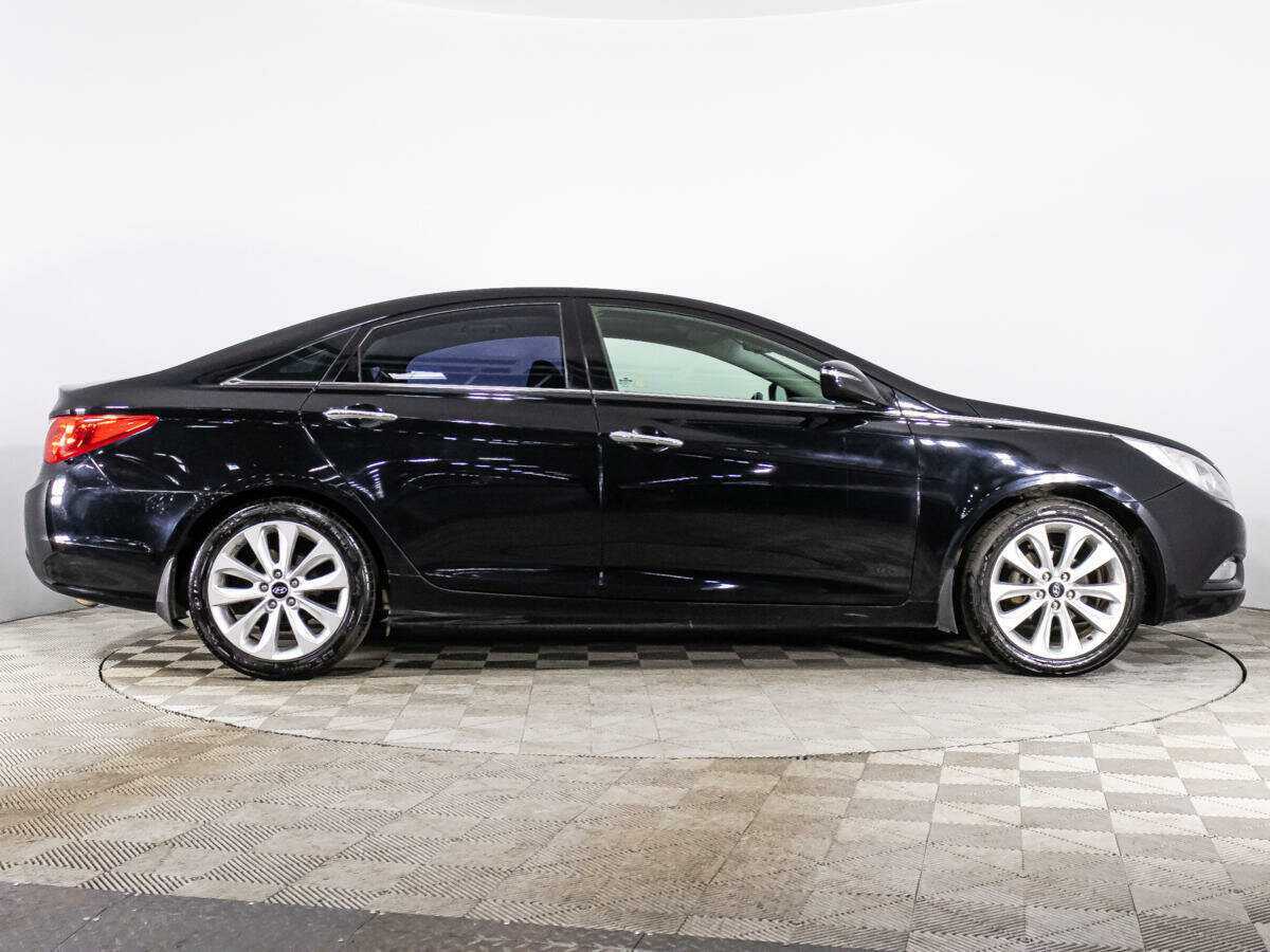 Купить Hyundai Sonata, 2011, 187 443 км, фото №4