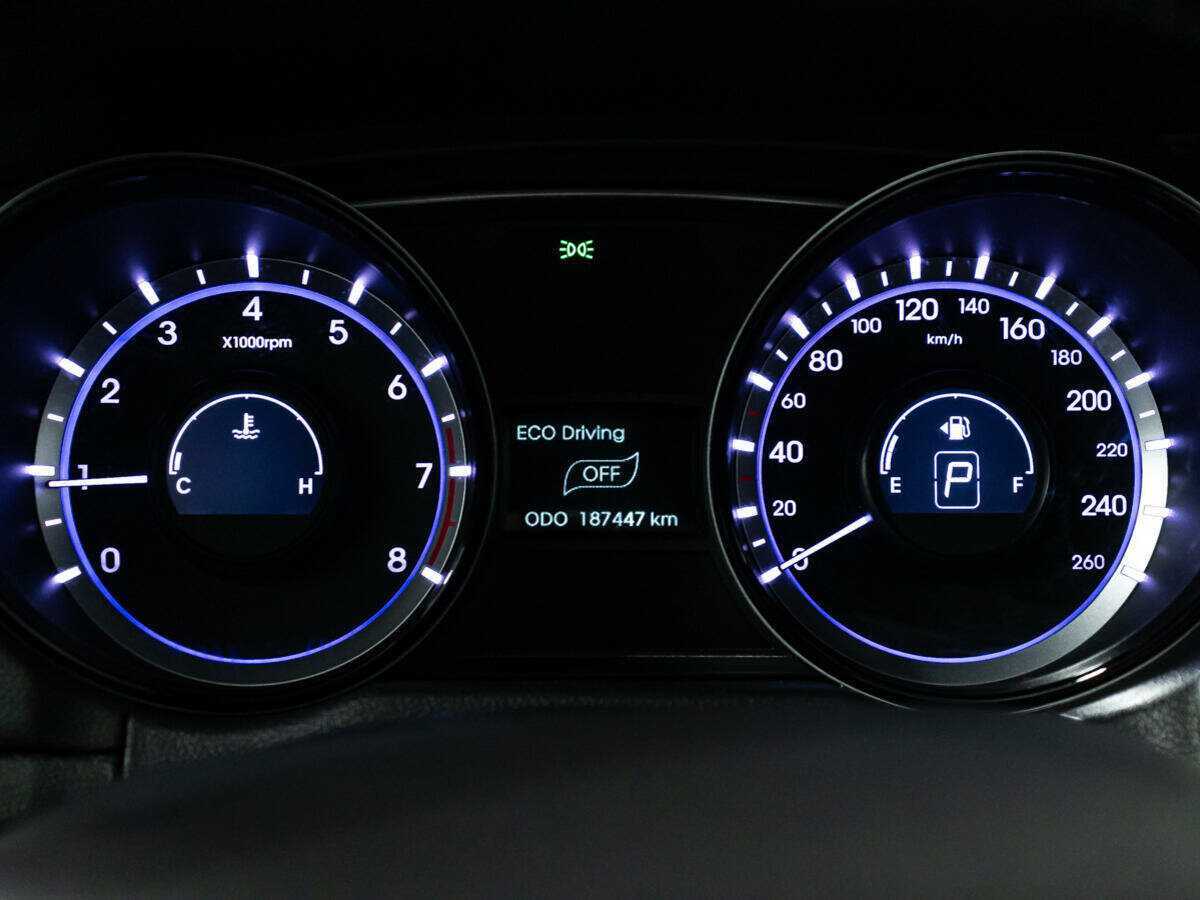 Купить Hyundai Sonata, 2011, 187 443 км, фото №12