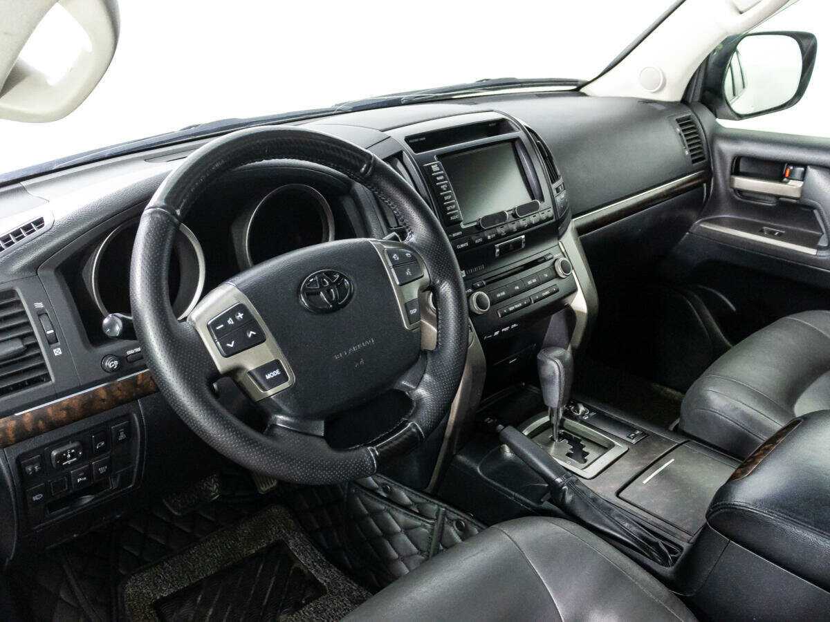 Купить Toyota Land Cruiser, 2010, 261 142 км, фото №11