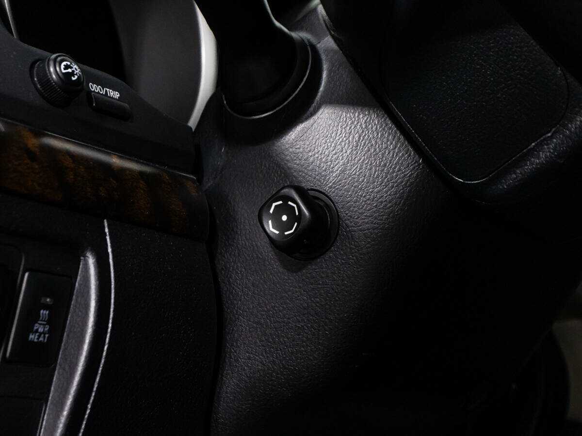 Купить Toyota Land Cruiser, 2010, 261 142 км, фото №17