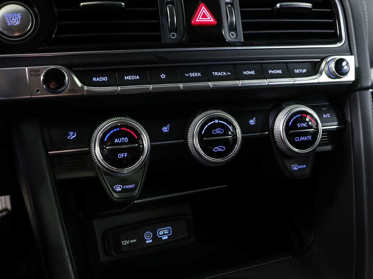 Купить Genesis G70, 2019, 93 607 км, фото №20