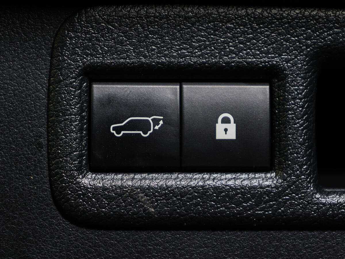 Купить Lexus NX 300, 2018, 105 178 км, фото №16