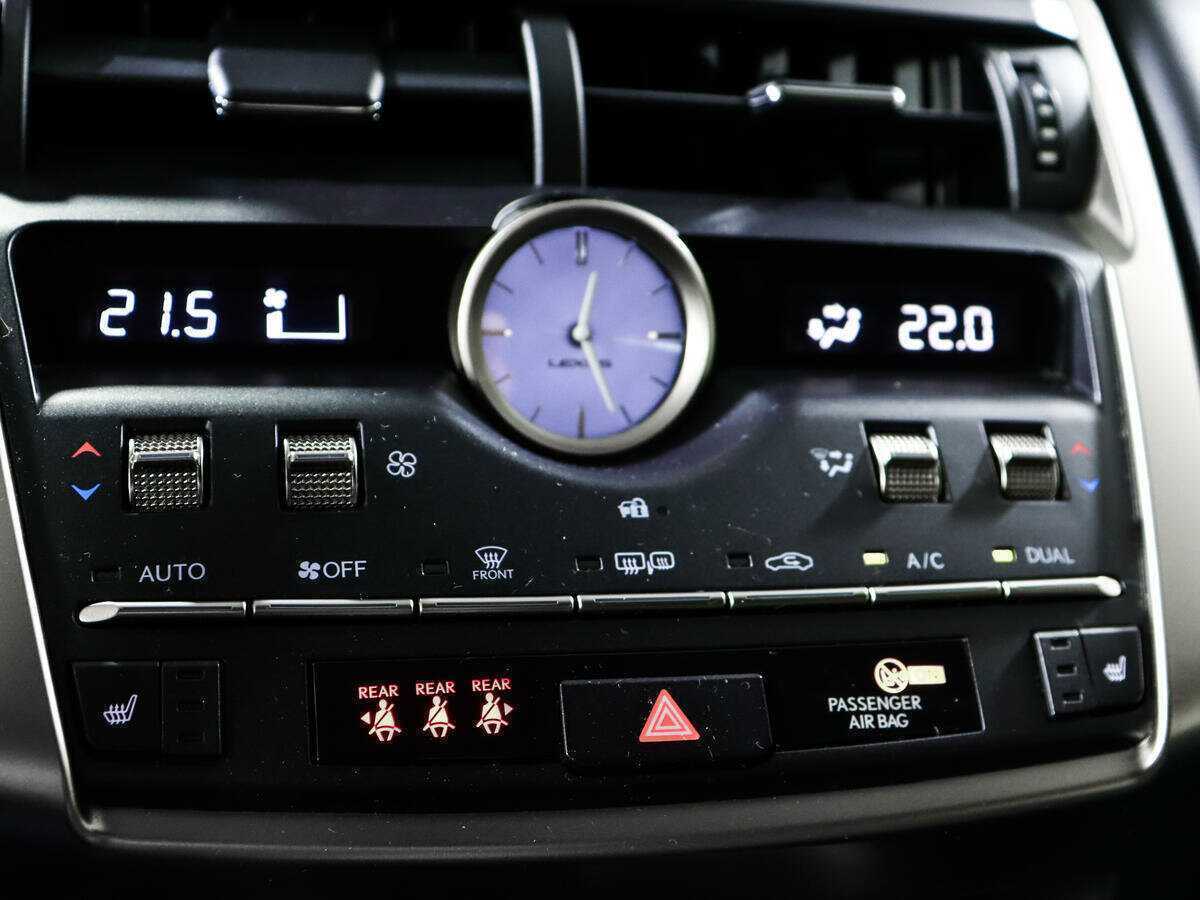 Купить Lexus NX 300, 2019, 84 479 км, фото №18