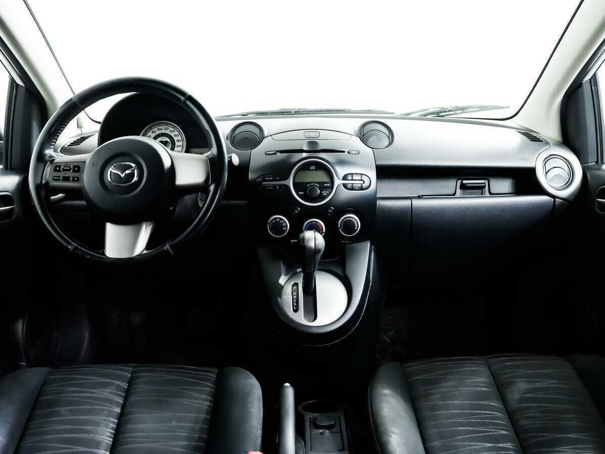 Купить Mazda 2, 2009, 273 606 км, фото №10