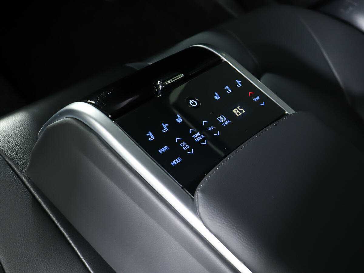 Купить Toyota Camry, 2018, 83 650 км, фото №12