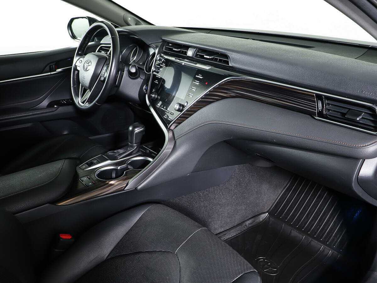 Купить Toyota Camry, 2018, 95 307 км, фото №9