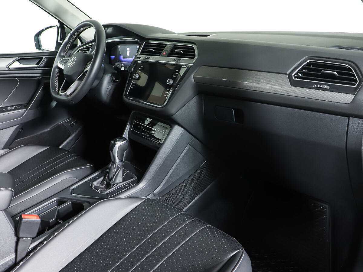 Купить Volkswagen Tiguan, 2022, 13 870 км, фото №9
