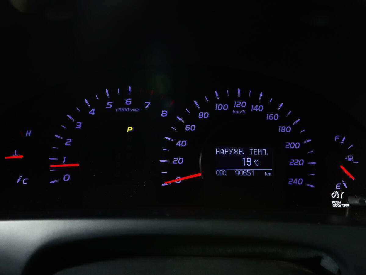 Купить Toyota Camry, 2010, 90 650 км, фото №9