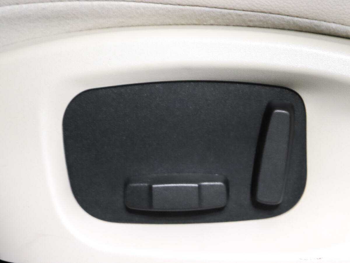 Купить Jaguar F-Pace, 2016, 127 495 км, фото №20