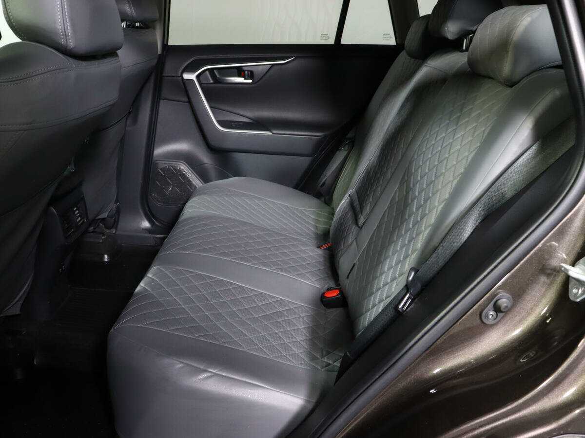 Купить Toyota RAV4, 2019, 42 530 км, фото №8