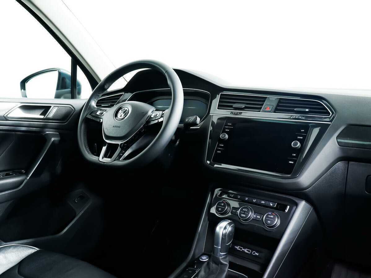 Купить Volkswagen Tiguan, 2019, 127 564 км, фото №8