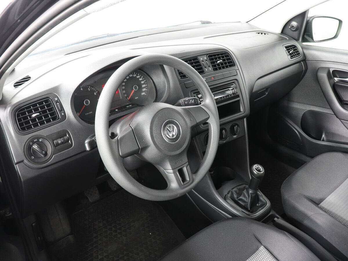Купить Volkswagen Polo, 2011, 262 424 км, фото №5