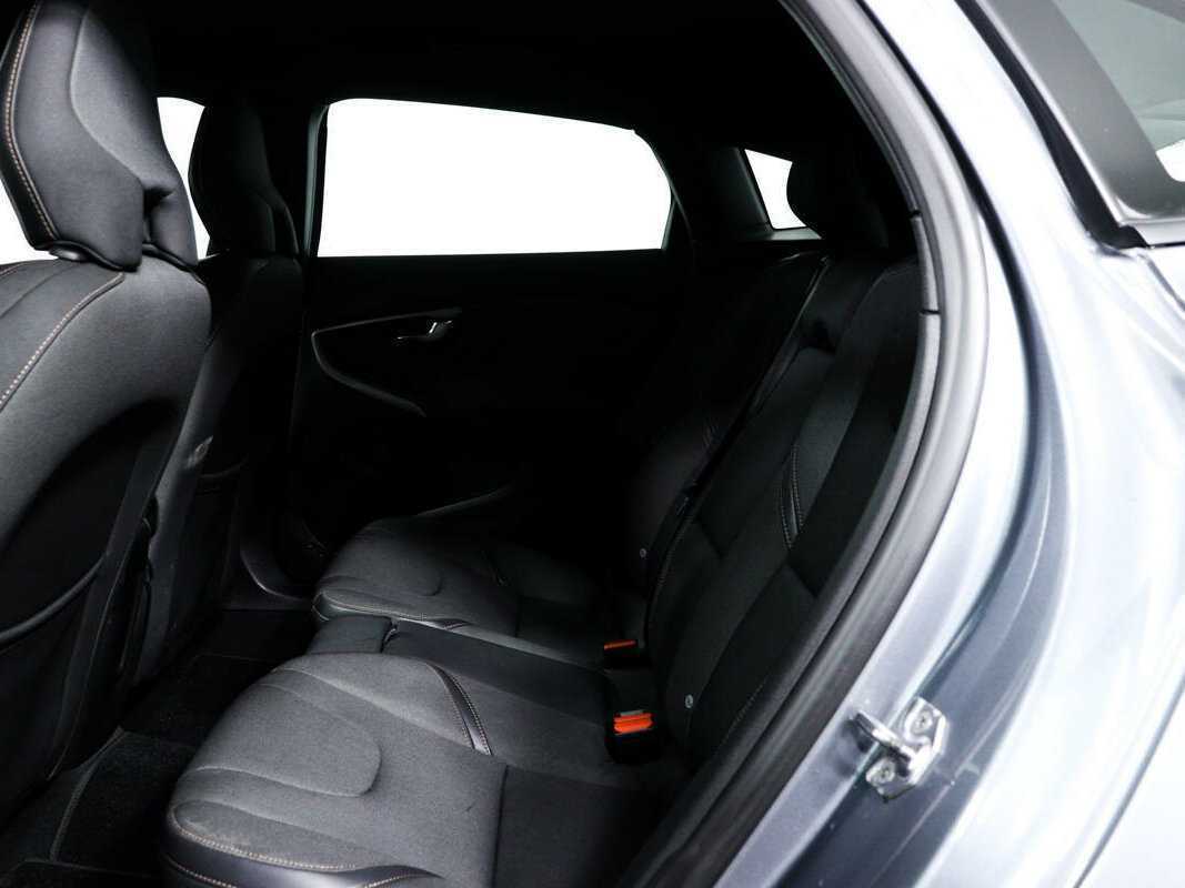 Купить Volvo V40 Cross Country, 2017, 81 301 км, фото №12