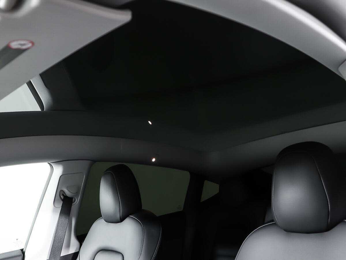 Купить Tesla Model Y Performance, 2021, 10 215 км, фото №21